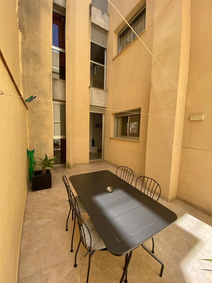 Central Apartment With Patio By Wayra Tarifa Exterior photo